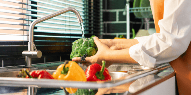 Should We Wash Fruits and Vegetables Before Eating? | AKESO